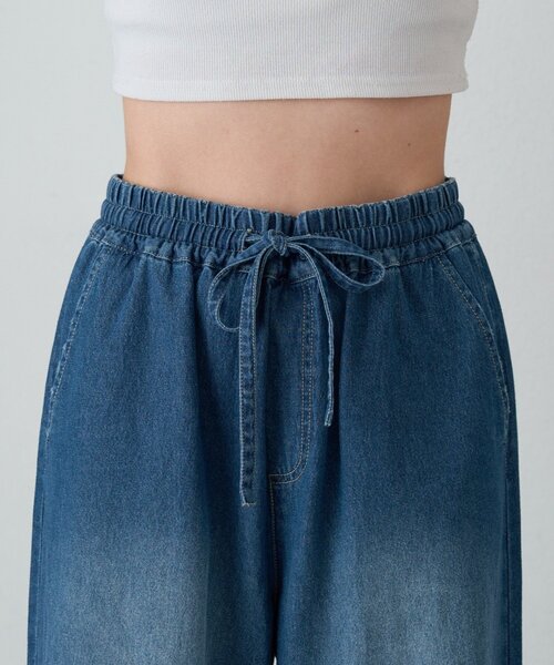 CIAOPANIC TYPY(チャオパニックティピー)の「【美脚見え/3サイズ展開】柔らかルーズフレアイージーデニム(デニムパンツ・レディース・ブルー/サックスブルー/ピンク・SMALL/LARGE/MEDIUM)」の9枚目の写真