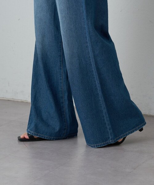 CIAOPANIC TYPY(チャオパニックティピー)の「【美脚見え/3サイズ展開】柔らかルーズフレアイージーデニム(デニムパンツ・レディース・ブルー/サックスブルー/ピンク・SMALL/LARGE/MEDIUM)」の5枚目の写真