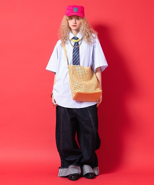 an meets zakka（アンミツザッカ）の「an meets zakka ダイヤパンチングシボ合成皮革ショルダーバッグ（ショルダーバッグ・レディース・ベージュ/ブラック/ホワイト・ONESIZE）」の12枚目の写真