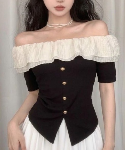 SHEPP(シープ)の「チュールフリルオフショルニット半袖プルオーバー(Tシャツ/カットソー・レディース・ブラック/アイボリー・M/S)」の4枚目の写真