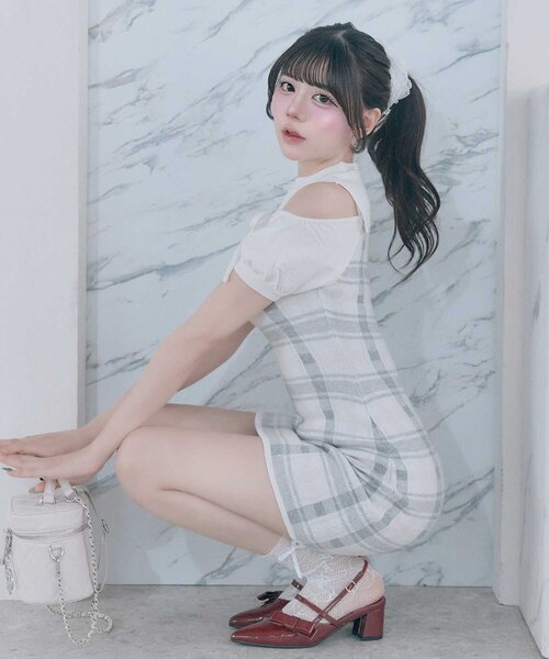 Belle Charme（ベルシャルム）の「【Belle Charme】2way Check Knit Onepiece（ワンピース・レディース・オフホワイト/ブラック/ピンク・FREE）」の4枚目の写真