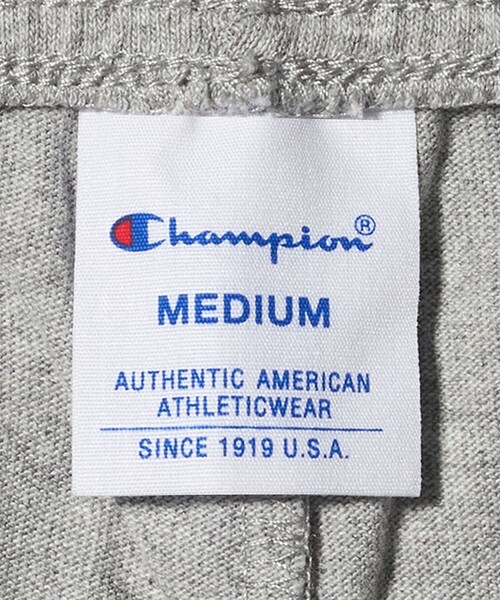 Champion(チャンピオン)の「<Champion>コットン スウェット ショーツ(スウェットパンツ・レディース・ネイビー/レッド/ライトグレー・M)」の4枚目の写真