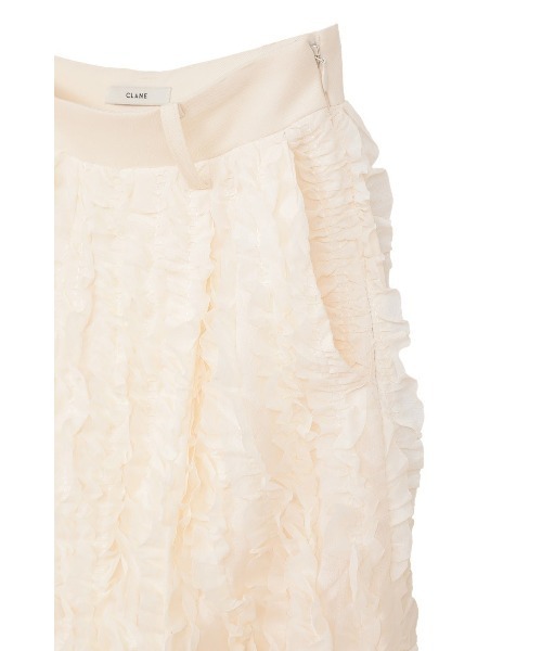 CLANE(クラネ)の「TOPSTITCHED FRILL STRAIGHT PANTS 10110-7223(その他パンツ・レディース・ブラック/オフホワイト・1/2)」の16枚目の写真