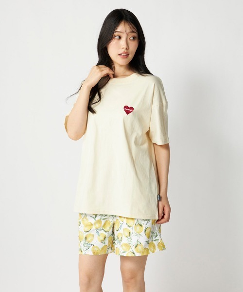 Ocean Pacific(オーシャンパシフィック)の「【OP:オーピー】レディースハートモチーフTシャツ コットン(Tシャツ/カットソー・レディース・ベージュ/ブラック/ホワイト・LARGE/X-LARGE/MEDIUM)」の11枚目の写真