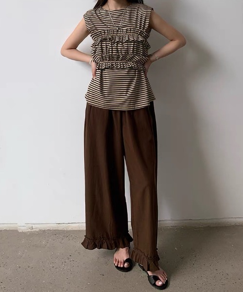 CHUN CHUN NOTES(チュンチュンノーツ)の「26SS/フリルビスチェ×ノースリーブトップスセット(Tシャツ/カットソー・レディース・グリーン/ダークブラウン/ブラウン/ホワイト×ブラック・F)」の5枚目の写真