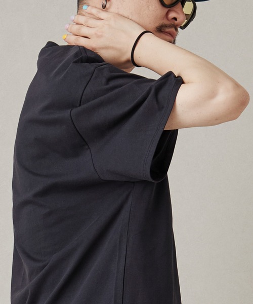 MONO KOTO DEPT.(モノコトデプト)の「SSY-ESSENTIALS 前ロゴ半袖Tシャツ(Tシャツ/カットソー・メンズ・ダークネイビー・XL)」の5枚目の写真