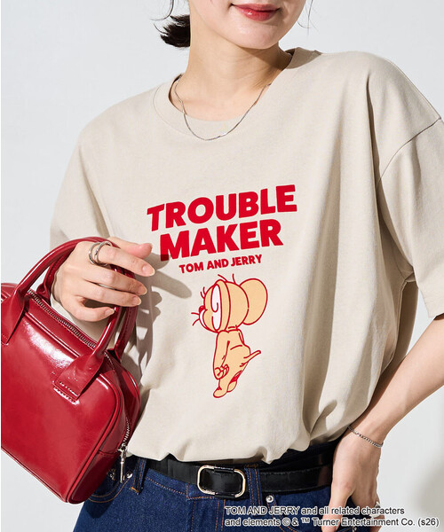 FREAK'S STORE（フリークスストア）の「限定展開　TOM AND JERRY/トムとジェリー フロッキー ロゴ 半袖 Tシャツ（Tシャツ/カットソー・レディース・ネイビー/ピンク/ブラウン/ブラック/ライトグレー/ナチュラル・ﾌﾘ-）」の4枚目の写真