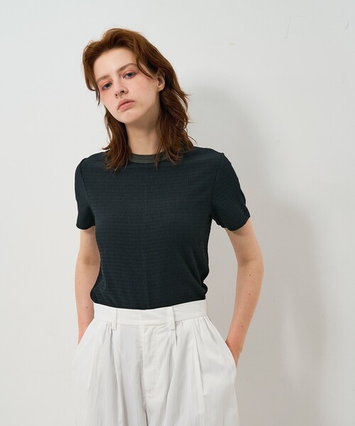 NOMINE(ノミネ)の「楊柳シボ感 リンガーTシャツ / 半袖 リブ切替 クロップド丈(Tシャツ/カットソー・レディース・ネイビー/ホワイト/ブラック系その他/ブルー/ブラック系その他2・フリー)」の10枚目の写真