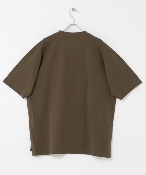 Snow Peak（スノーピーク）の「『別注』Snow Peak Apparel×DOORS　WA/AC FAMILY CAMP T-SHIRTS（Tシャツ/カットソー・メンズ・チャコールグレー/ブラウン/カーキ/ホワイト・MEDIUM/LARGE/X-LARGE）」の13枚目の写真