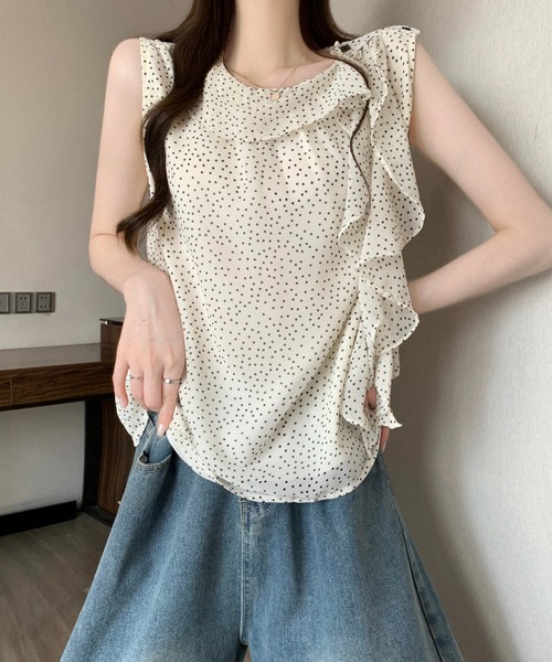 AMAJI(アマジ)の「ドット柄 ボウタイ リボン付き ノースリーブシャツ(シャツ/ブラウス・レディース・ライトブルー/ホワイト/ブラック・FREE)」の5枚目の写真