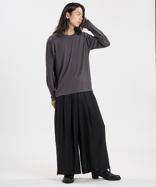 NO ID.(ノーアイディ)の「【NO ID.】Irregular Neck Pullover / イレギュラーネックPO(Tシャツ/カットソー・メンズ・ホワイト/ブラック/グレー・1/2)」の13枚目の写真