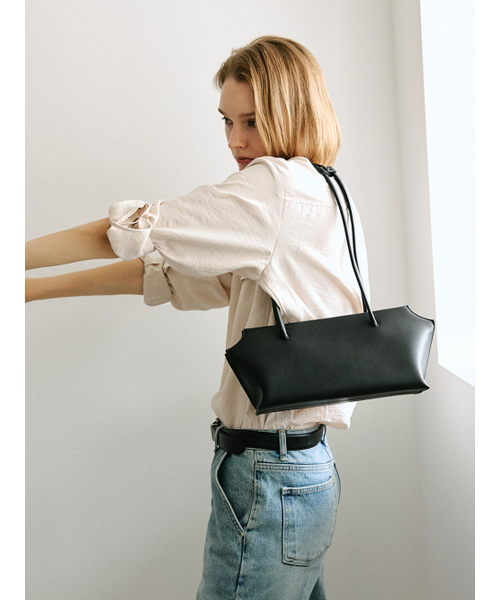 MOREMORR（モアモル）の「RIVA BAG _ ブラックショルダーバッグトートバッグ（ショルダーバッグ・レディース・ブラック・FREE）」の8枚目の写真