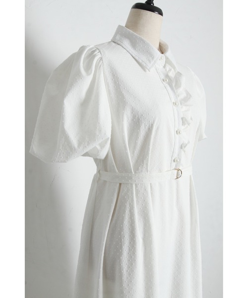 tocco closet(トッコ クローゼット)の「【ZOZO限定】ベルト付きドットジャガードアシンメトリーフリル装飾シャツワンピース(ワンピース・レディース・オフホワイト/ペールイエロー・M)」の22枚目の写真