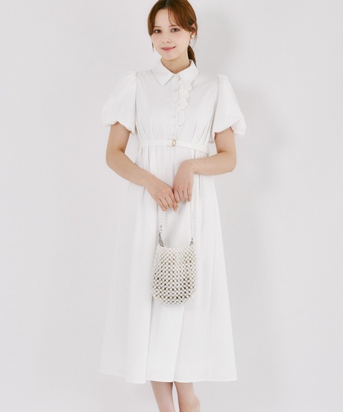 tocco closet(トッコ クローゼット)の「【ZOZO限定】ベルト付きドットジャガードアシンメトリーフリル装飾シャツワンピース(ワンピース・レディース・オフホワイト/ペールイエロー・M)」の4枚目の写真