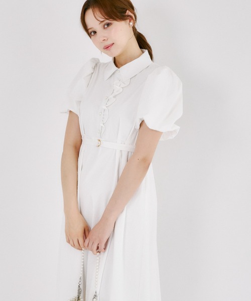 tocco closet(トッコ クローゼット)の「【ZOZO限定】ベルト付きドットジャガードアシンメトリーフリル装飾シャツワンピース(ワンピース・レディース・オフホワイト/ペールイエロー・M)」の6枚目の写真