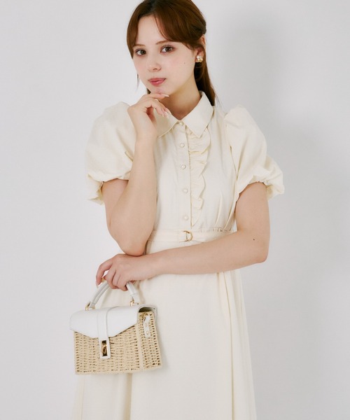 tocco closet(トッコ クローゼット)の「【ZOZO限定】ベルト付きドットジャガードアシンメトリーフリル装飾シャツワンピース(ワンピース・レディース・オフホワイト/ペールイエロー・M)」の13枚目の写真