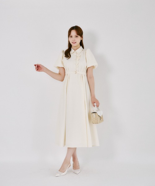 tocco closet(トッコ クローゼット)の「【ZOZO限定】ベルト付きドットジャガードアシンメトリーフリル装飾シャツワンピース(ワンピース・レディース・オフホワイト/ペールイエロー・M)」の11枚目の写真
