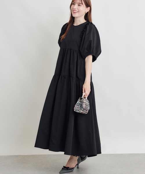 PICCIN PERLA（ピッチンペルラ）の「フリルボリュームスリーブティアードワンピース（ワンピース・レディース・ダークブラウン/ブラック・M）」の4枚目の写真