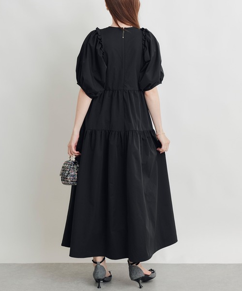 PICCIN PERLA（ピッチンペルラ）の「フリルボリュームスリーブティアードワンピース（ワンピース・レディース・ダークブラウン/ブラック・M）」の5枚目の写真