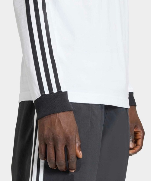 adidas（アディダス）の「スリーストライプス ロングスリーブ Tシャツ / ロンT / アディダスオリジナルス adidas Originals（Tシャツ/カットソー・メンズ・ホワイト・LARGE/MEDIUM/SMALL/X-LARGE/X-SMALL/XX-LARGE/XX-SMALL/3XL）」の7枚目の写真