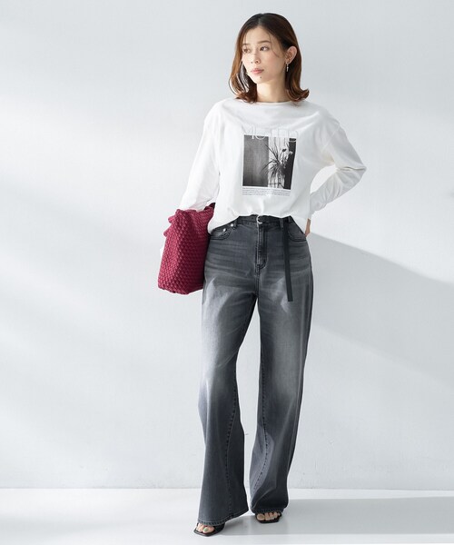 UNTITLED(アンタイトル)の「【ロゴ・プリント】フォトグラフィックロンT(Tシャツ/カットソー・レディース・ホワイト系3/チャコール・44/04/02/00/50/48)」の5枚目の写真