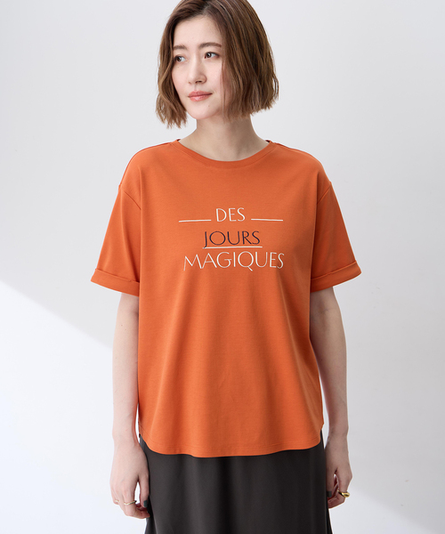 Petit Honfleur（プチオンフルール）の「ロゴプリントTシャツ【接触冷感・UVカット・オーガニックコットンブレンド】（Tシャツ/カットソー・レディース・オレンジ/モカ/ネイビー・M/L）」の4枚目の写真