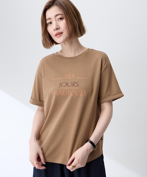 Petit Honfleur（プチオンフルール）の「ロゴプリントTシャツ【接触冷感・UVカット・オーガニックコットンブレンド】（Tシャツ/カットソー・レディース・オレンジ/モカ/ネイビー・M/L）」の9枚目の写真