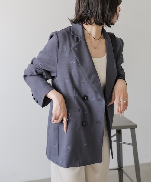Bab(バブ)の「フラワー刺繍ダブルテーラードジャケット(テーラードジャケット・レディース・グレー/ベージュ/ブラウン・M)」の12枚目の写真