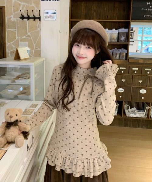Teem Store(チームストア)の「ドット柄ネックリボン 裾フリルペプラムカットソー(Tシャツ/カットソー・レディース・アイボリー・M)」の7枚目の写真