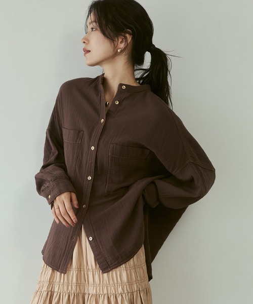 hunch（ハンチ）の「バンドカラーダブルガーゼシャツ（シャツ/ブラウス・レディース・ライトブルー/ダークブラウン/ブルー/ピンク・FREE）」の2枚目の写真