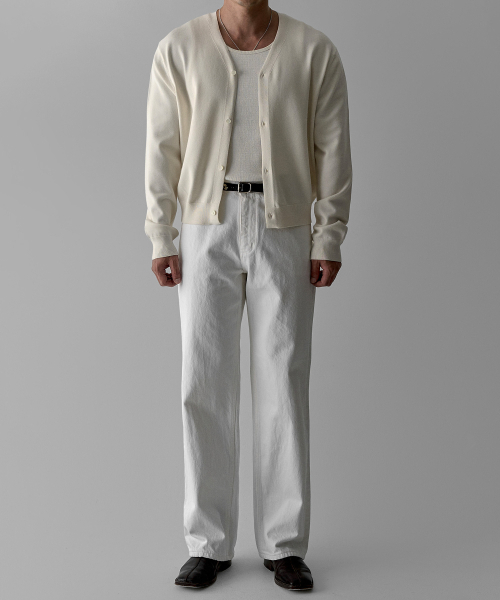 BOWLOW PRODUCT（バウロープロダクト）の「ホワイトデニムストレートパンツ（デニムパンツ・メンズ・その他・MEDIUM/X-LARGE/LARGE）」の2枚目の写真