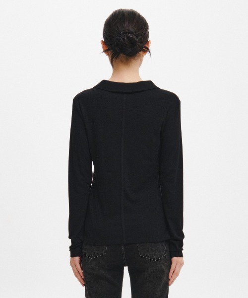 GENERAL IDEA(ジェネラルアイデア)の「【GENERAL IDEA】カットディテールオープンカラーTシャツ / CUT DETAIL OPEN-COLLAR T-SHIRT(Tシャツ/カットソー・レディース・チャコール/ブラック・L/M/S)」の4枚目の写真