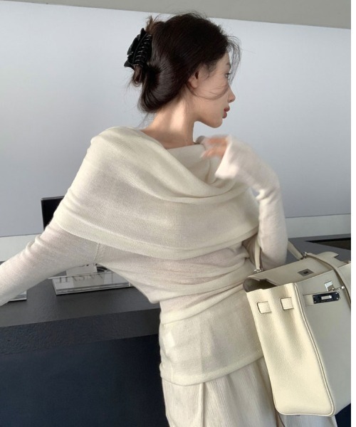 semuse(セミューズ)の「色っぽ肌見せドレープオフショルダーニットトップス(ニット/セーター・レディース・ホワイト/ピンク/グレー/ブラック・FREE)」の6枚目の写真