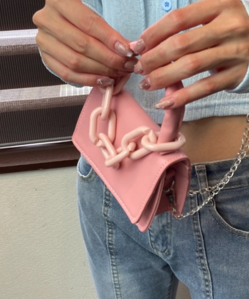 tolene(トレネ)の「ミニミニショルダーバッグ チェーンチャーム 合成皮革 ミニショルダーバッグ(ショルダーバッグ・レディース・ホワイト/ブルー/ピンク・FREE)」の13枚目の写真