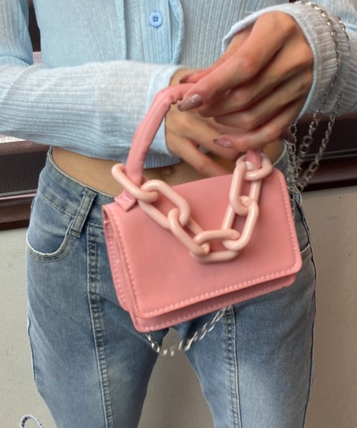 tolene(トレネ)の「ミニミニショルダーバッグ チェーンチャーム 合成皮革 ミニショルダーバッグ(ショルダーバッグ・レディース・ホワイト/ブルー/ピンク・FREE)」の11枚目の写真