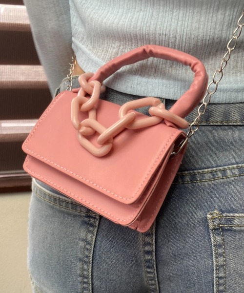 tolene(トレネ)の「ミニミニショルダーバッグ チェーンチャーム 合成皮革 ミニショルダーバッグ(ショルダーバッグ・レディース・ホワイト/ブルー/ピンク・FREE)」の8枚目の写真