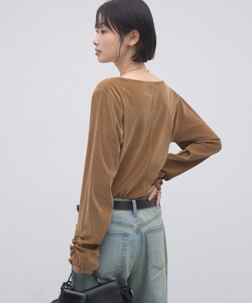 CIAOPANIC TYPY(チャオパニックティピー)の「∴袖くしゅくしゅフロッキーベロアトップス(Tシャツ/カットソー・レディース・グレー/ピンク/ブルー/キャメル・ONE SIZE)」の7枚目の写真