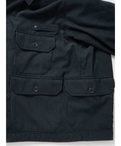 DAIWA PIER39（ダイワピア39）の「TECH FLYING SHIRT CORDUROY BE-87026W（ブルゾン・メンズ・ネイビー/グリーン・SMALL/X-LARGE/LARGE/MEDIUM）」の14枚目の写真