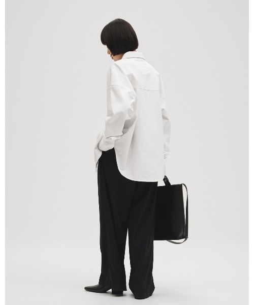 TODAYFUL（トゥデイフル）の「Cottontwill Over Shirts（シャツ/ブラウス・レディース・ホワイト/ブラック・FREE）」の17枚目の写真