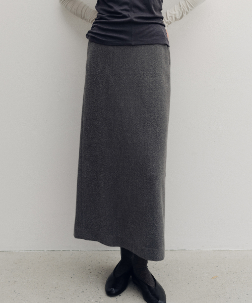 MOHAN(モハン)の「TVF CRINKLE SEMI H-LINE SKIRT_2COLORS(スカート・レディース・ブラック/ライトグレー・LARGE/MEDIUM/SMALL)」の5枚目の写真