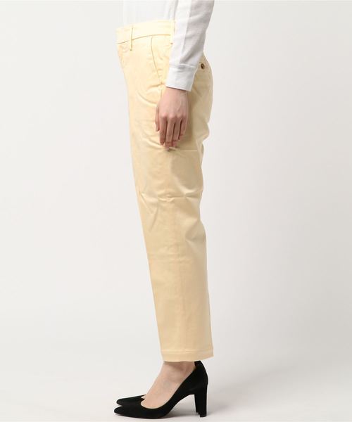 MARIEBELLE　JEAN（マリベルジーン）の「テーパード トラウザー カラーパンツ   KIR(キール)（スラックス・レディース・サンドベージュ/ライトグレー/サーモンピンク/ネイビー/ライトグリーン/オレンジ/グリーン/イエロー・27inch/26inch/24inch/23inch/25inch）」の16枚目の写真