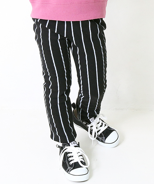 devirock（デビロック）の「まるで着る毛布 裏シャギーストレッチパンツ スウェットパンツ 裏起毛（その他パンツ・キッズ・ブラック系その他/マスタード/ダークグリーン/ブルー系その他2/ブラック/ダークパープル/ヘザーチャコール/ネイビー/カモフラージュ/カーキ/グレー系その他/ブルー系その他/ワイン・80ｃｍ/130cm/100cm/160cm/150cm/110cm/140cm/90cm/120cm/95cm）」の3枚目の写真