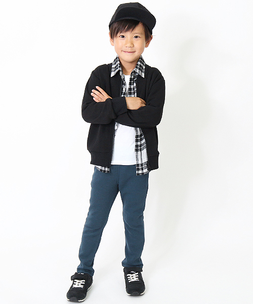 devirock（デビロック）の「まるで着る毛布 裏シャギーストレッチパンツ スウェットパンツ 裏起毛（その他パンツ・キッズ・ブラック系その他/マスタード/ダークグリーン/ブルー系その他2/ブラック/ダークパープル/ヘザーチャコール/ネイビー/カモフラージュ/カーキ/グレー系その他/ブルー系その他/ワイン・80ｃｍ/130cm/100cm/160cm/150cm/110cm/140cm/90cm/120cm/95cm）」の21枚目の写真