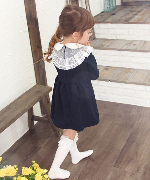 Rora（ローラ）の「ブリーズ ワンピース フォーマル ネイビー 紺色 レース（ワンピース・キッズ・ネイビー・90㎝/100cm/110cm/120cm/130cm/140cm）」の9枚目の写真