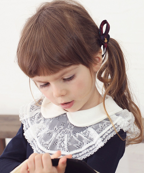 Rora（ローラ）の「ブリーズ ワンピース フォーマル ネイビー 紺色 レース（ワンピース・キッズ・ネイビー・90㎝/100cm/110cm/120cm/130cm/140cm）」の10枚目の写真