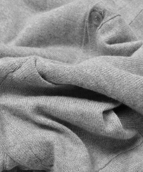 MinoriTY（マイノリティ）の「ハイゲージニットロングカーディガン コーディガン（カーディガン/ボレロ・メンズ・ブラック/ベージュ/ネイビー/グレー/オートミール・L/M）」の20枚目の写真