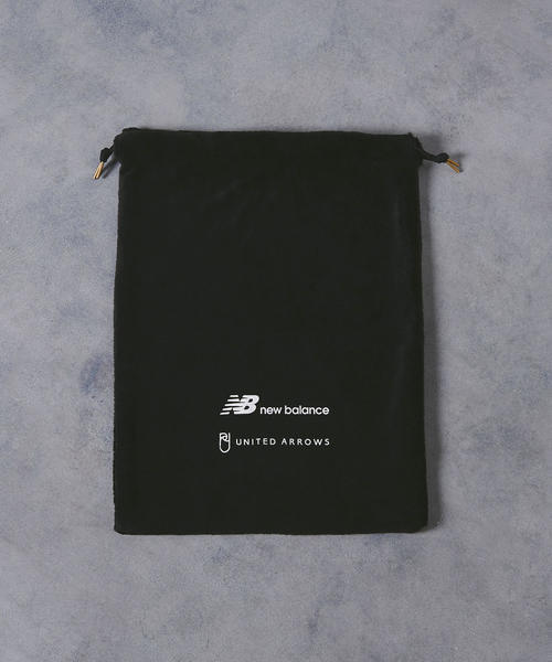 UNITED ARROWS（ユナイテッドアローズ）の「別注＜new balance（ニューバランス）＞NERGIZE スニーカー†（スニーカー・レディース・ブラック/ベージュ・22.5cm/25cm/22cm/23cm/24.5cm/24cm/23.5cm）」の14枚目の写真