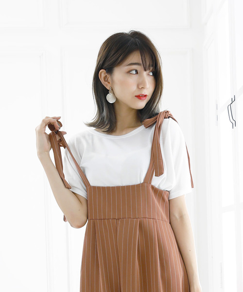 Girly Doll(ガーリードール)の「UネックTシャツPO(Tシャツ/カットソー・レディース・ブラック/グレー/オフホワイト/カーキ/イエロー・FREE)」の14枚目の写真