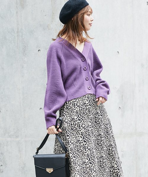 natural couture(ナチュラルクチュール)の「アイレット入りシンプルカーディガン(カーディガン/ボレロ・レディース・キャメル/ブラック/ピンク/グリーン/パープル/アイボリー・FREE)」の18枚目の写真