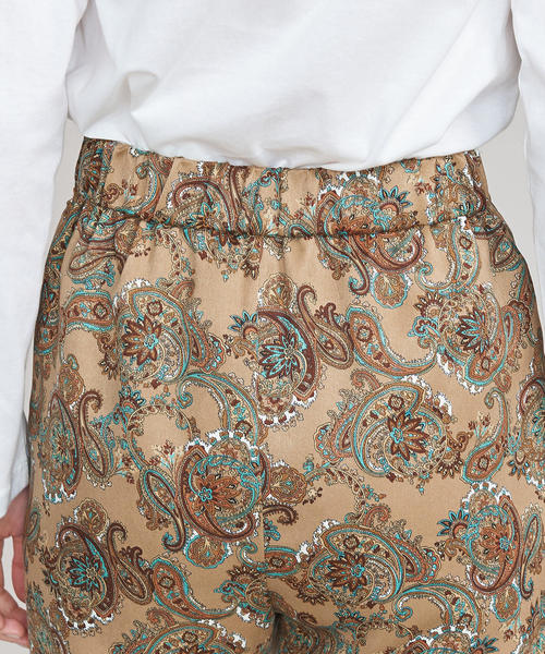 BEAUTY&YOUTH UNITED ARROWS（ビューティーアンドユースユナイテッドアローズ）の「BY ペイズリータックテーパードパンツ ◆（その他パンツ・レディース・ベージュ/ケリー・MEDIUM/SMALL）」の12枚目の写真